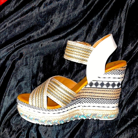 Patrizia Wedges - Picture 3 of 4